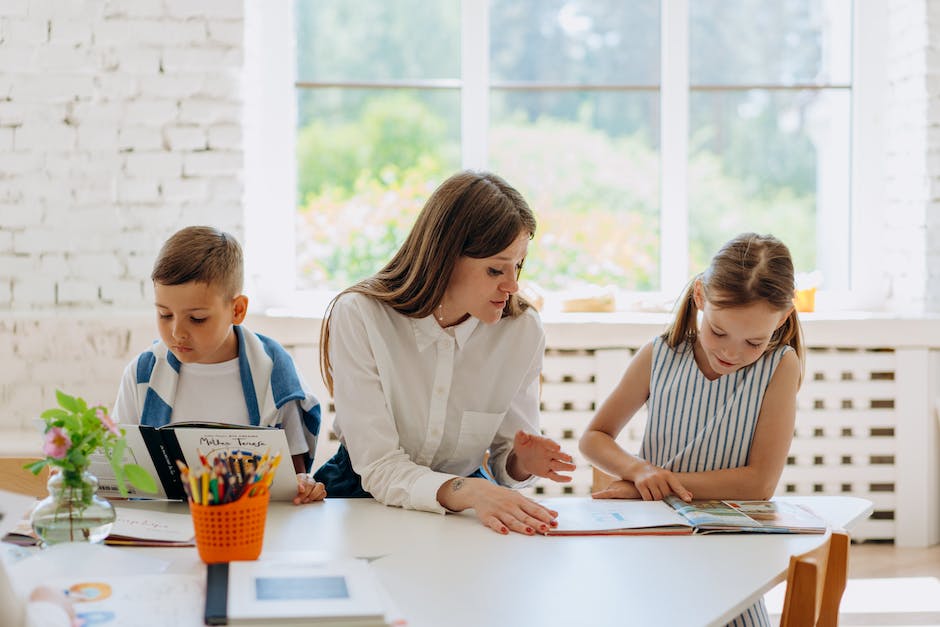 Auf_Lehramt_studieren_bedeutet_Erziehung_und_Bildung_vermitteln